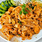 Best Chicken Pad Thai 泰式鸡肉炒米粉 in Pine Brook, NJ